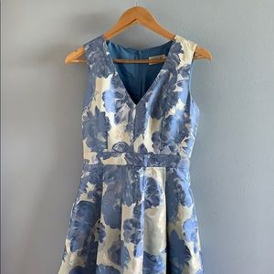 Silver & blue pleated fit & flare dress w/ pockets